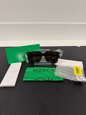 NIB Bottega Veneta Havana Unisex Sunglasses (JB1524)
